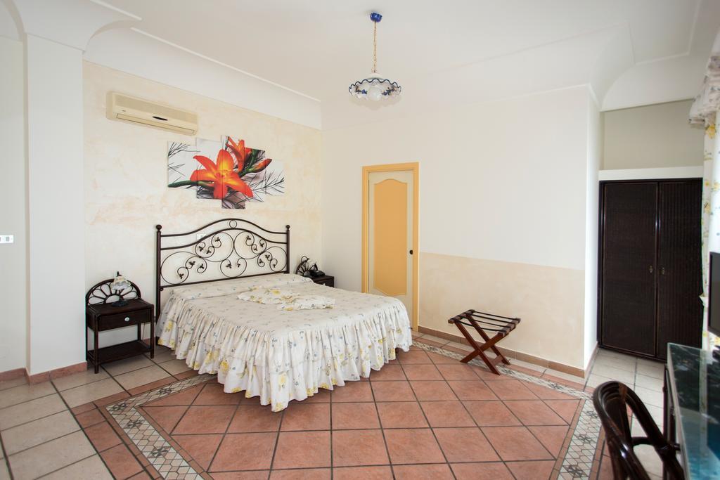 Fico D'India Relais Hotel Furore Phòng bức ảnh