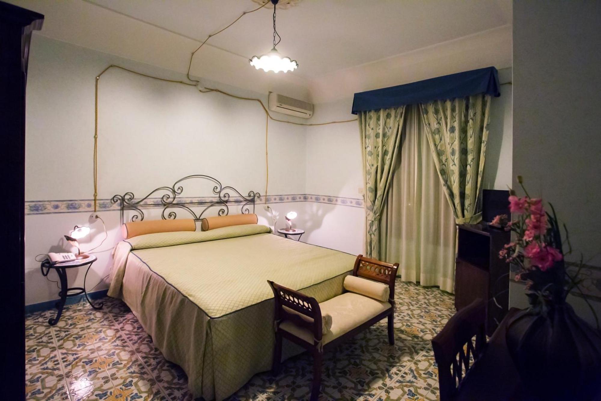 Fico D'India Relais Hotel Furore Phòng bức ảnh