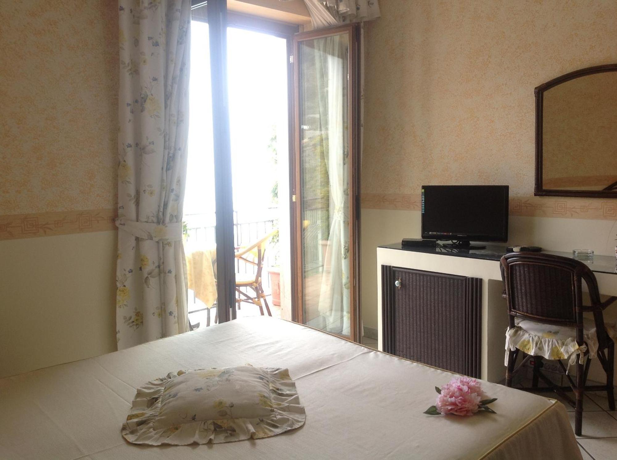 Fico D'India Relais Hotel Furore Phòng bức ảnh